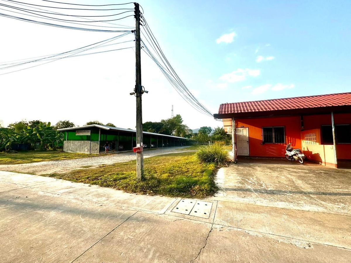 ขายที่ดินระยอง : ขายด่วนห้องเช่าพร้อมที่ดิน บ้านเพ ระยอง พร้อมดำเนินกิจการต่อ (ปัจจุบันเต็มทุกห้อง)