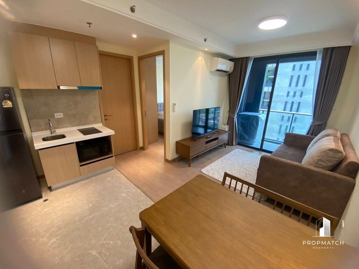 For SaleCondoSathorn, Narathiwat : ✨Flash Deal ✨REGAL CONDO Sathorn-Naradhiwas (1Bed1bath33SQM) Ready! Only 3,950,000 baht Tel.0981315848 @propmatch