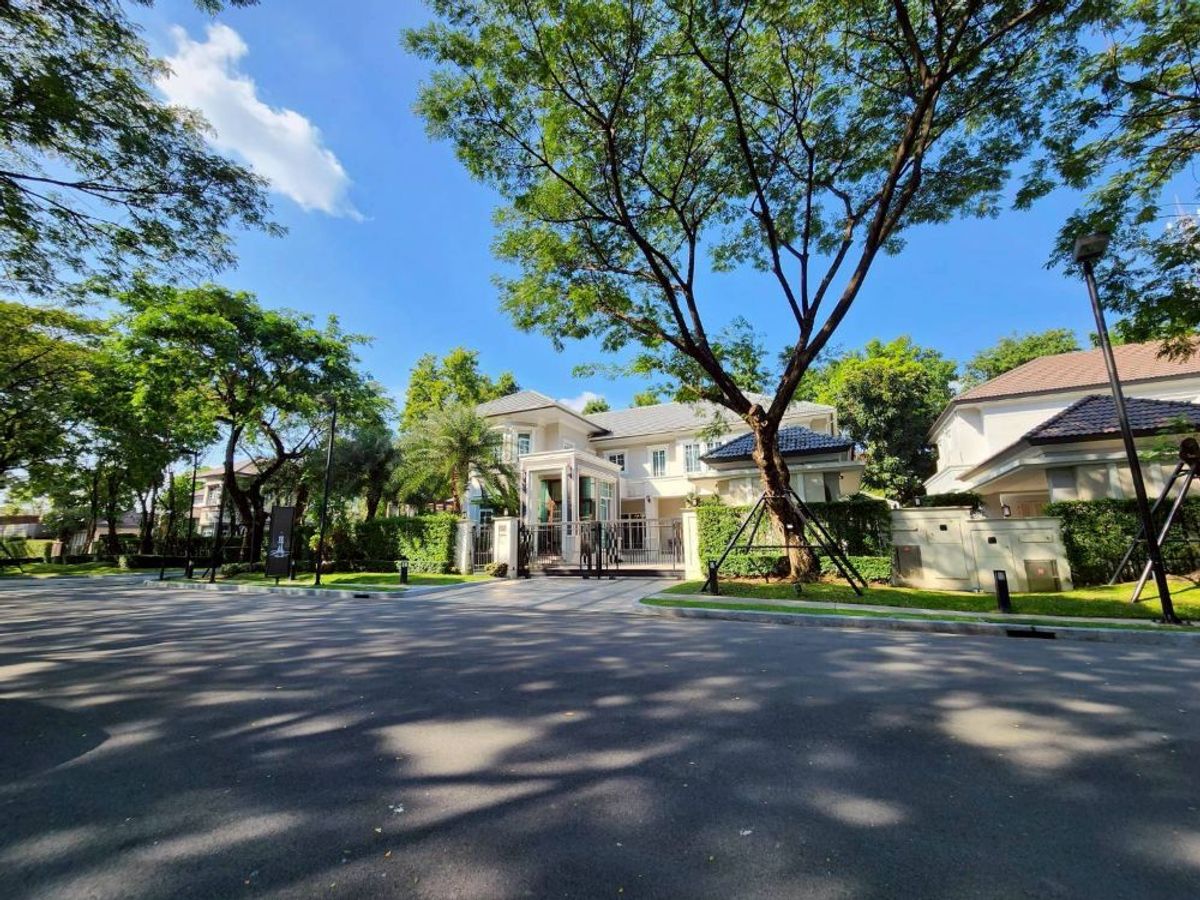 ขายบ้านบางแค เพชรเกษม : ขายบ้านเดี่ยว 2 ชั้น Granada PinKlao PhetchKasem สวยหรู ขนาด 177.8 ตร.วา 685 ตร.ม. ถนนกาญจนาภิเษก ใกล้เดอะมอลล์บางแค 