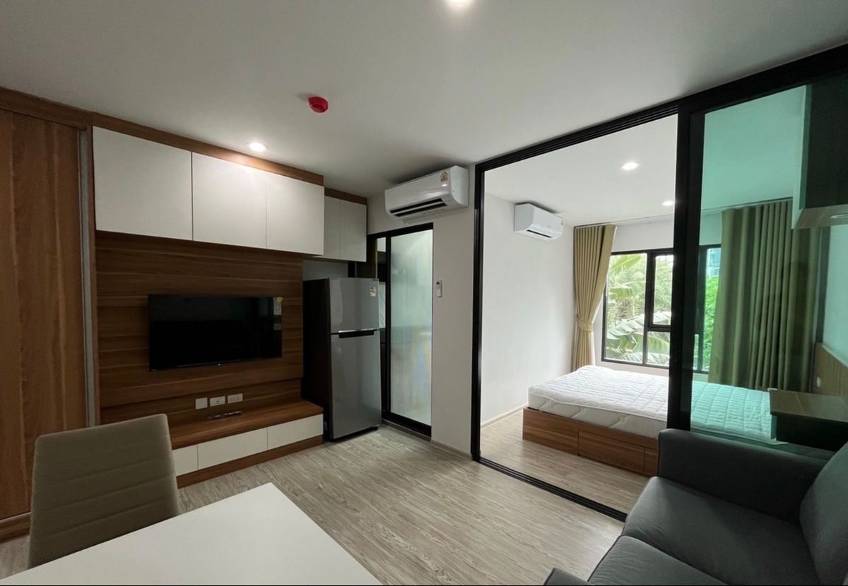 For RentCondoLadkrabang, Suwannaphum Airport : Rent Rai Hua Mak 1, beautiful, good location, ready to be interested.@841QLNR
