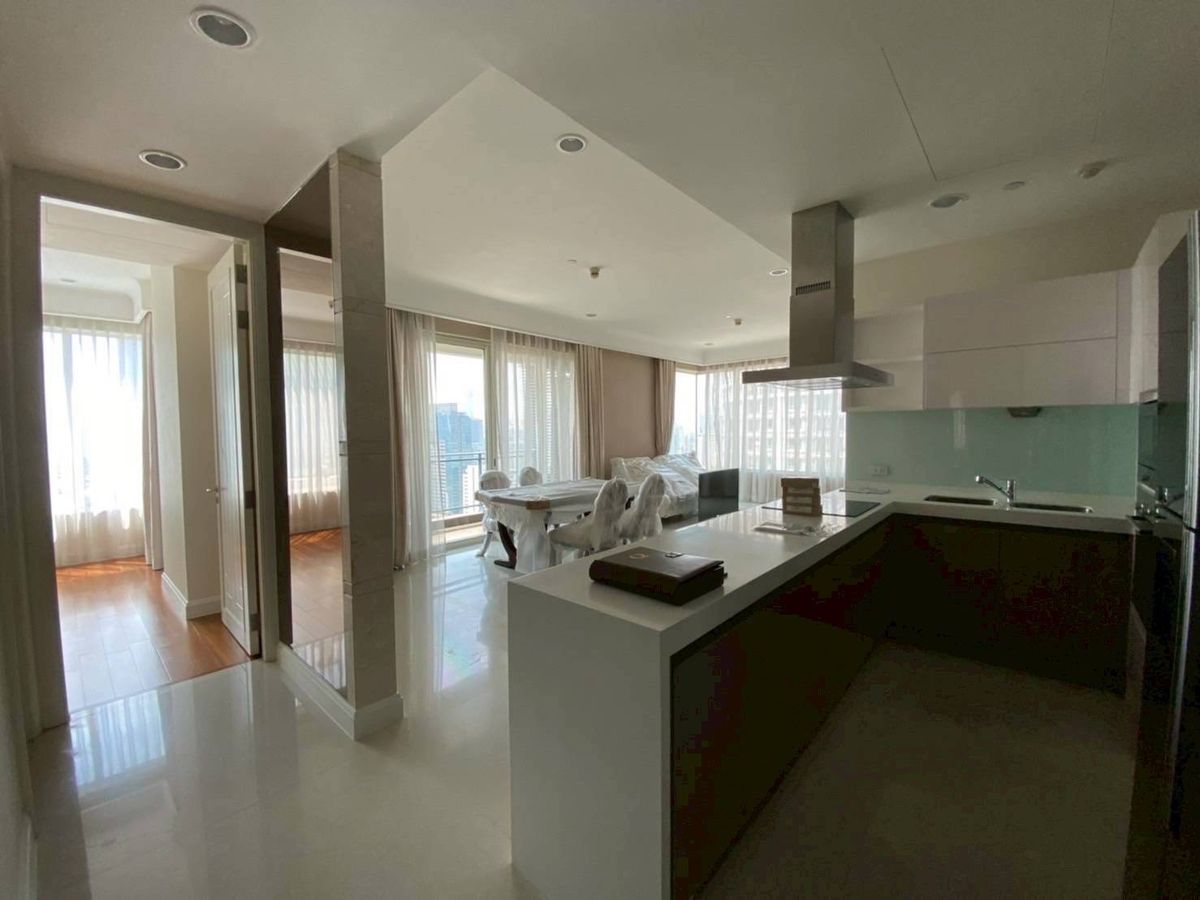 CondoWitthayu, Chidlom, Langsuan, Ploenchit : ▲ The Pano Rama3 ▲ 160 SQ.M. | RENT: 150K, SALE: 68 MB | 3 Bedrooms, 4 Bathrooms | 086-9299929 Punny