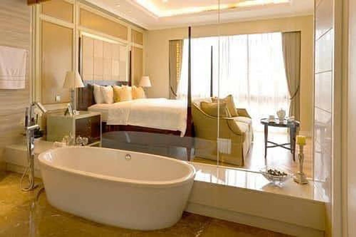 THE MARVEL RESIDENCE (เดอะ มาร์เวล เรสซิเดนส์) | ชั้น 00+ 237 ตร.ม. | 3 ห้องนอน พร้อมสระว่ายน้ำ | คอนโดใกล้ BTS ทองหล่อ 3 นาที, ดองกิ มอลล์ 3 นาที, โรงพยาบาลสมิติเวช สุขุมวิท 4 นาที Loading...