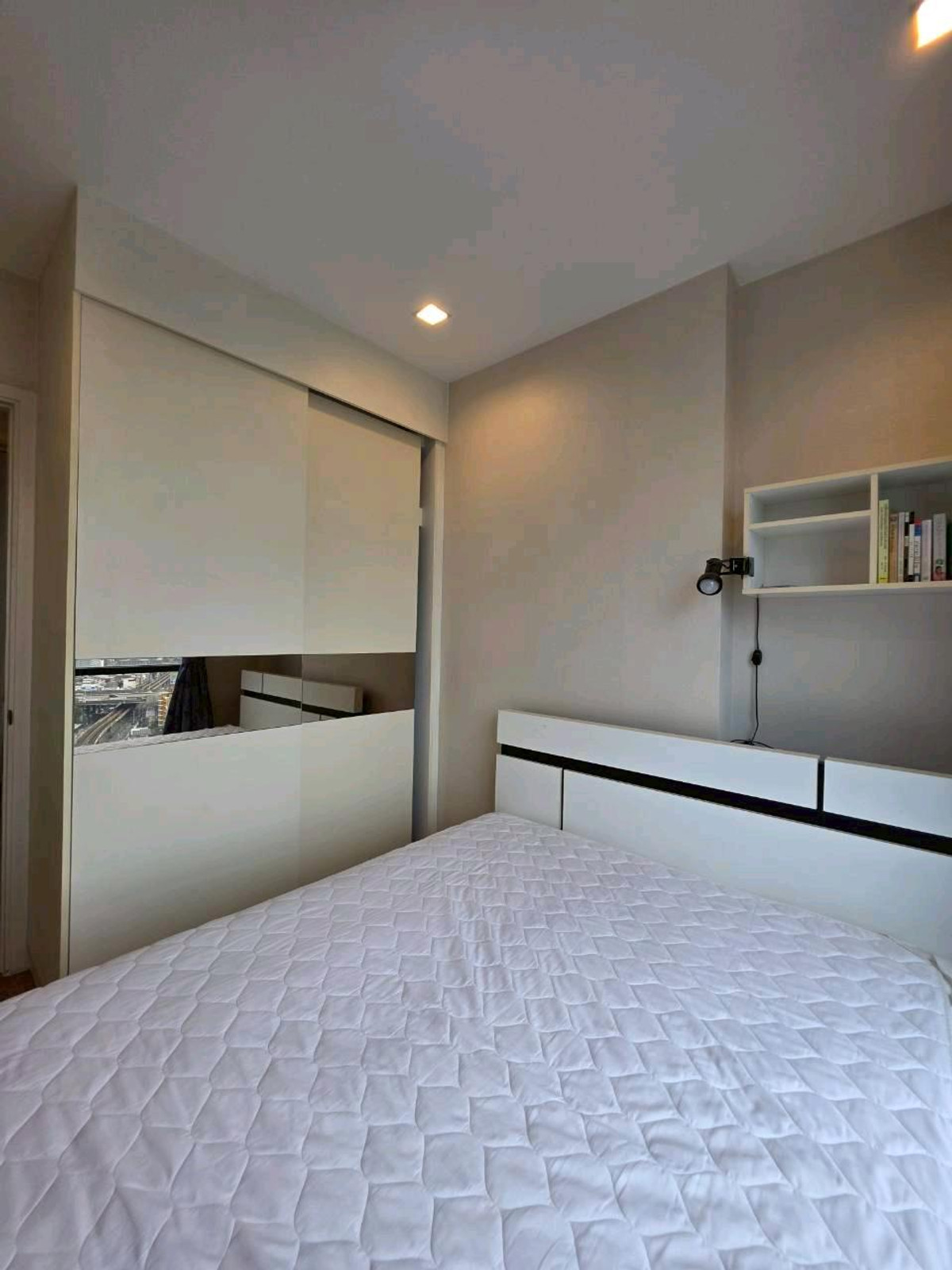 ให้เช่าคอนโดอ่อนนุช อุดมสุข : [RENT] คอนโดสุขุมวิท 79 🚅BTS อ่อนนุช• 44 ตร.ม 2 ห้องนอน 1 ห้องน้ำ เฟอร์ครบ พร้อมเข้าอยู่ 
📞099 415 2664 , 080 369 6366