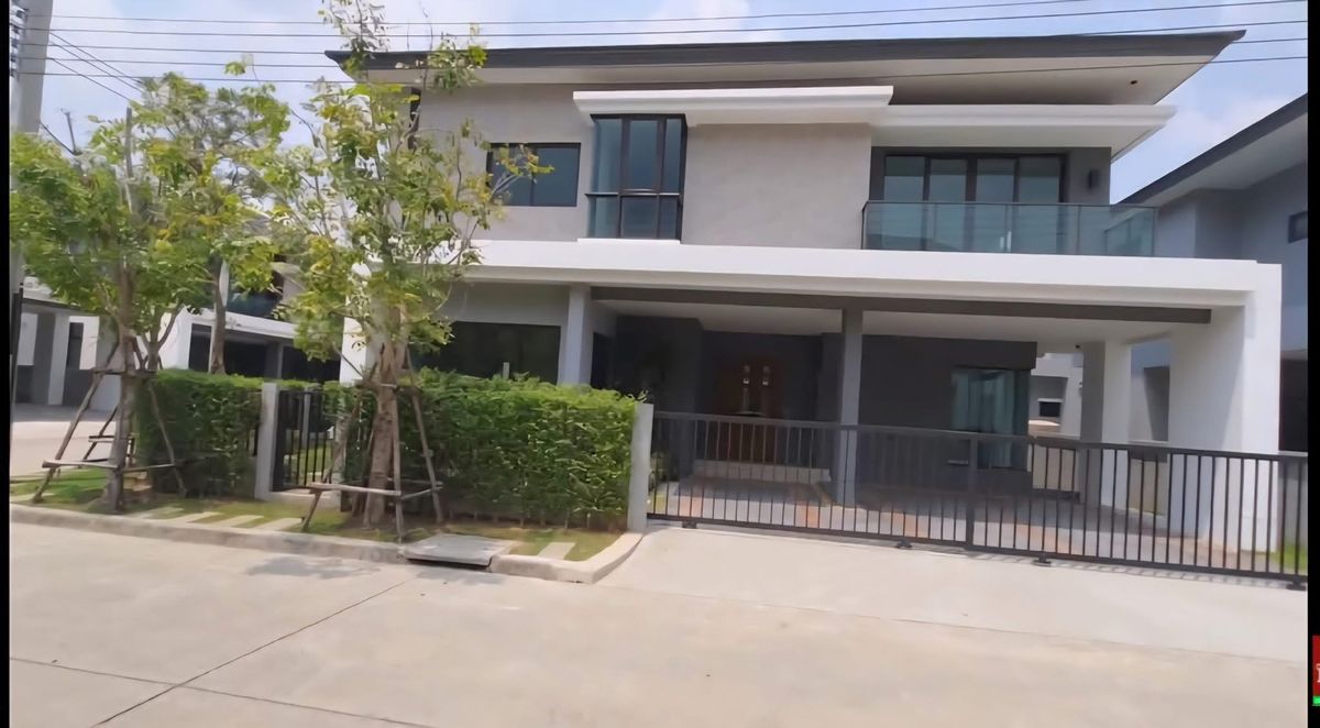 For RentHouseNonthaburi, Bang Yai, Bangbuathong : ♤ Luxury House ♤ 2 floors | Land size 67.00 sq.w. Usable area 280.00 sq.m. | 4 bedrooms, 5 bathrooms, 3 parking spaces | Near Tha It Central-Rattanathibet Central West