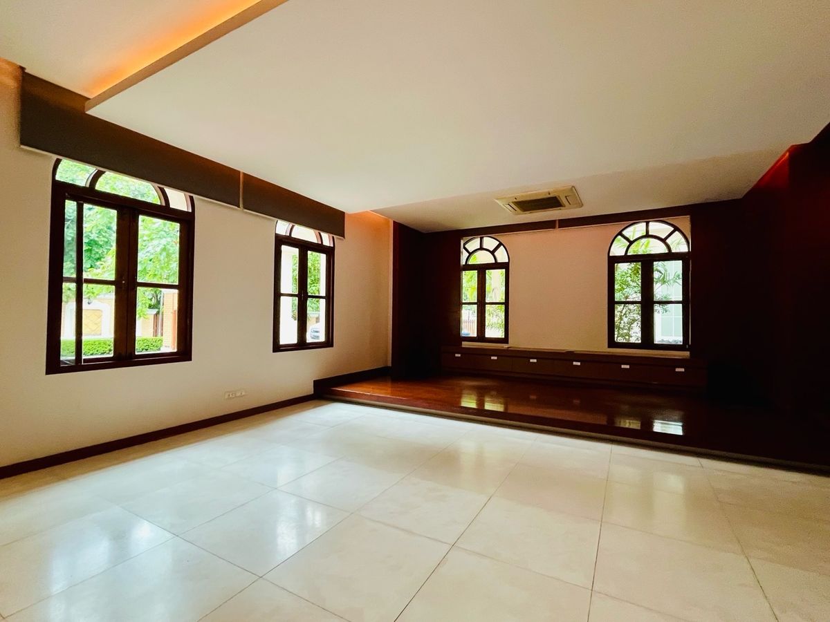 ให้เช่าบ้านบางนา แบริ่ง ลาซาล : เช่าพฤกษ์ภิรมย์รีเจ้นท์สุขุมวิท บางนา บ้านเดี่ยวถนนสุขุมวิท ซอยแบริ่ง สุขุมวิท 107 ซอยลาซาล สุขุมวิท 105 บ้านเดี่ยวพร้อมสระว่ายน้ำ 5ห้องนอน