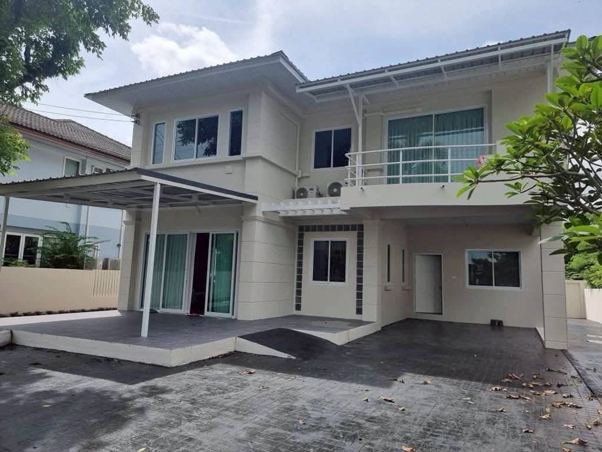 For RentHousePattaya, Bangsaen, Chonburi : 🏡 Urgent House for Rent – Spacious 2-Storey Home Soi Siam Country Club, Pattaya