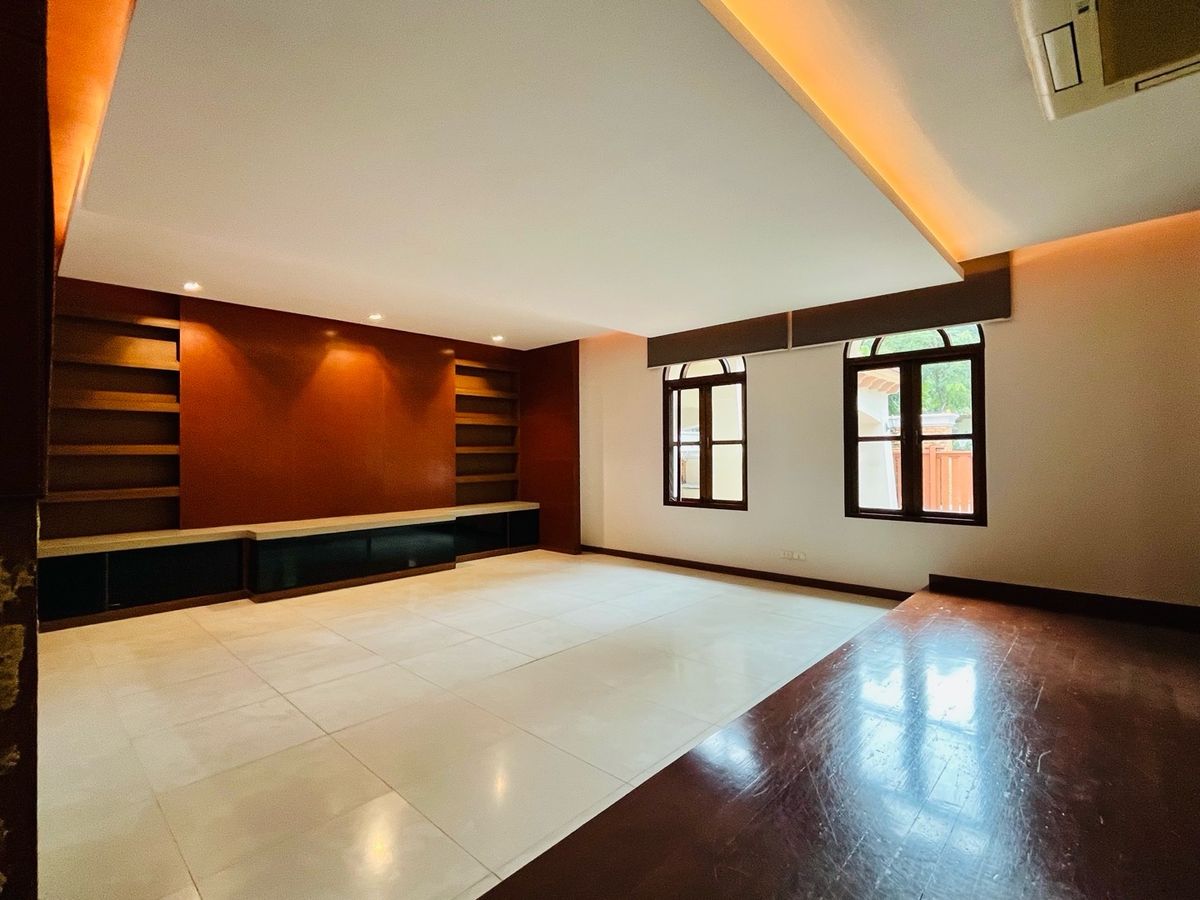 ให้เช่าบ้านบางนา แบริ่ง ลาซาล : เช่าพฤกษ์ภิรมย์รีเจ้นท์สุขุมวิท บางนา บ้านเดี่ยวถนนสุขุมวิท ซอยแบริ่ง สุขุมวิท 107 ซอยลาซาล สุขุมวิท 105 บ้านเดี่ยวพร้อมสระว่ายน้ำ 5ห้องนอน