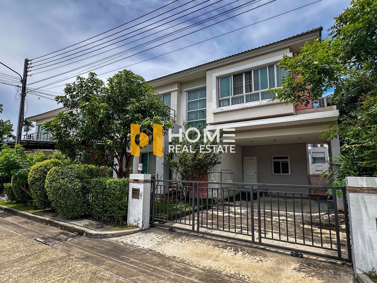 For SaleHousePhutthamonthon, Salaya : House near the park, only 8 houses in the alley 🔥 Life Bangkok Boulevard Pinklao - Phetkasem / 3 bedrooms (for sale), Life Bangkok Boulevard Pinklao - Phetkasem / 3 bedrooms (FOR SALE) BALL087