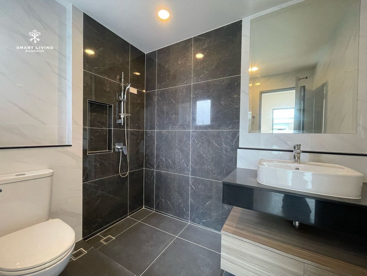 ขายบ้านลาดกระบัง สุวรรณภูมิ : 📢👇 บ้านเดี่ยว หลังมุม เดินทางสะดวก ใกล้ทางด่วน เหมาะสำหรับครอบครัวที่ต้องการความเป็นส่วนตัว