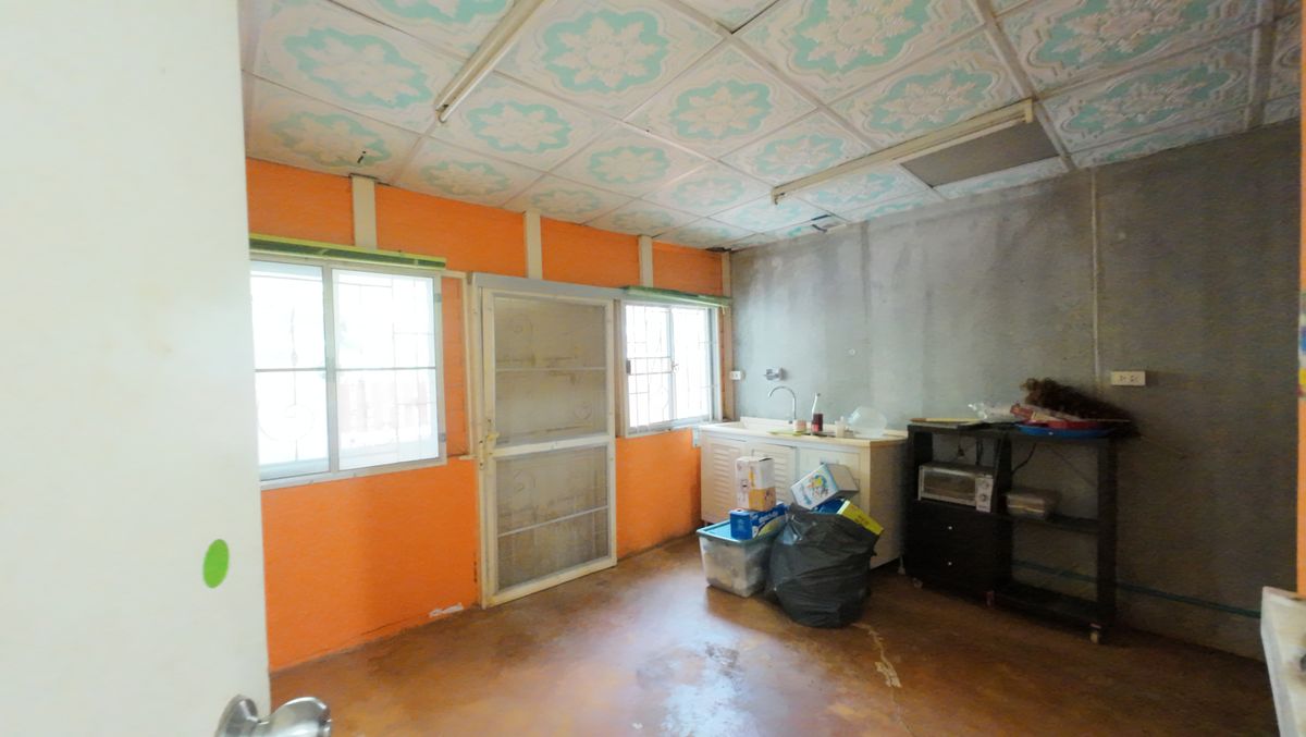 For SaleRathburana, Suksawat : Pruksa 34/2 Twin house, good location, Pracha Uthit 90, great value, large house, suitable for families Near the community Convenient to travel in and out