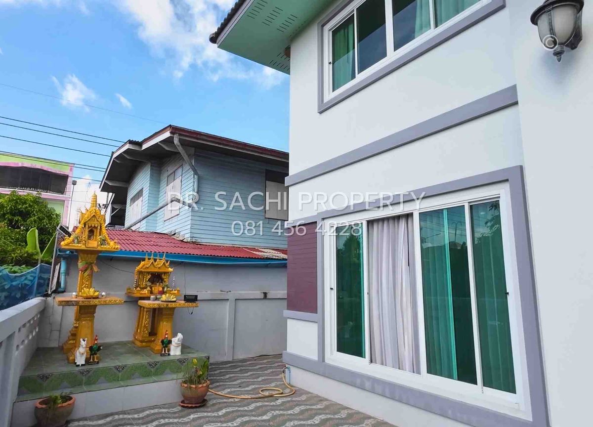 ขายบ้านฉะเชิงเทรา : ขายบ้านเดี่ยว ทำเลดี ถ.ศรีโสธรตัดใหม่ ใกล้ วัดโสธร จ.ฉะเชิงเทรา 