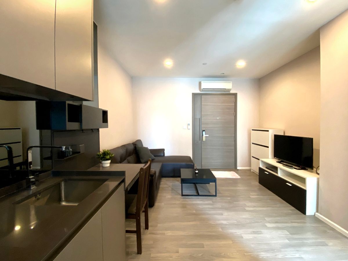 ขายคอนโดอ่อนนุช อุดมสุข : The Room Sukhumvit 69 / 1 Bedroom (SALE WITH TENANT), เดอะ รูม สุขุมวิท 69 / 1 ห้องนอน (ขายพร้อมผู้เช่า) TANG003