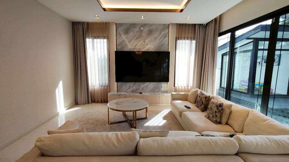 For RentHouseEakachai, Bang Bon : 🇬🇧 Luxury Home for Rent with Private Pool – The Pavilla Bangbon