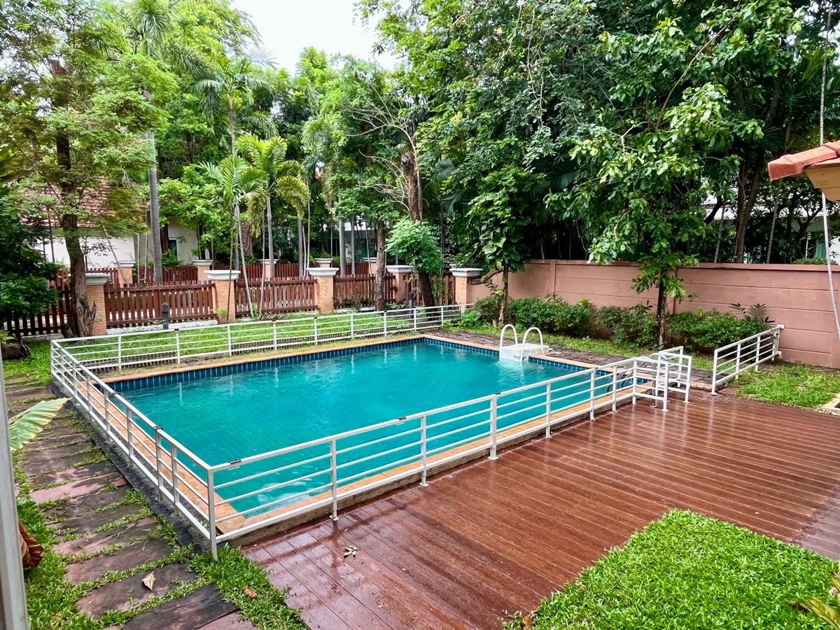 ให้เช่าบ้านบางนา แบริ่ง ลาซาล : เช่าพฤกษ์ภิรมย์รีเจ้นท์สุขุมวิท บางนา บ้านเดี่ยวถนนสุขุมวิท ซอยแบริ่ง สุขุมวิท 107 ซอยลาซาล สุขุมวิท 105 บ้านเดี่ยวพร้อมสระว่ายน้ำ 5ห้องนอน