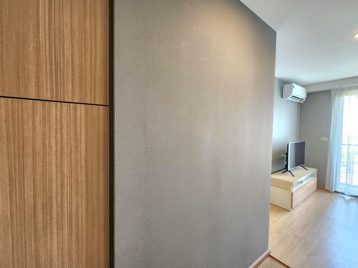 ให้เช่าคอนโดวงเวียนใหญ่ เจริญนคร : **สถานะตามภาพปก!! ว่างแล้ว ให้เช่า The Most อิสรภาพ** ชั้น 8 บนสุด พร้อมอยู่ ใกล้ศิริราช ท่าเรื่อวังหลัง ทิศดีมากๆ ไม่ร้อนครับ