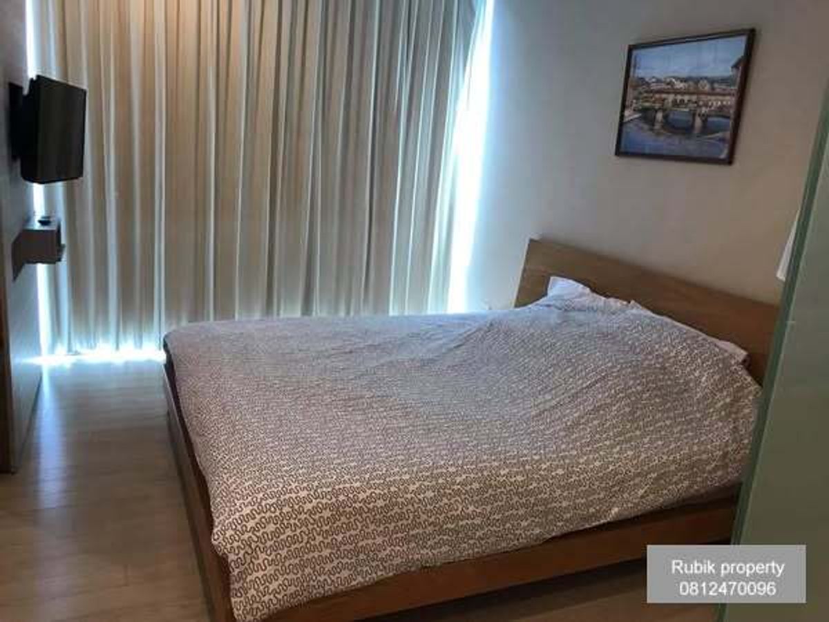 ให้เช่าคอนโดสุขุมวิท อโศก ทองหล่อ : 🏢 Condo for Rent – The Room Sukhumvit 21 (RB920)