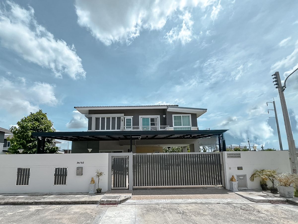 ขายบ้านปทุมธานี รังสิต ธรรมศาสตร์ : 🏡 บ้านหลังมุม สวยน่าอยู่ รีโนเวทใหม่ทั้งหลัง! เพียง 5.9 ล้านบาท บ้านวังทอง เดอะ แพรรี่ รังสิต-คลองหลวง ฟังก์ชันครบ ตอบโจทย์ครอบครัวใหญ่ พร้อมเข้าอยู่ได้ทันที!