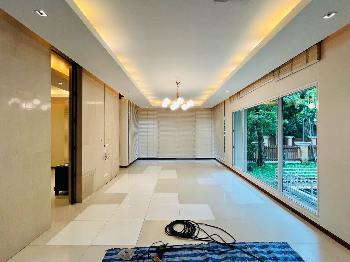 ให้เช่าบ้านบางนา แบริ่ง ลาซาล : เช่าพฤกษ์ภิรมย์รีเจ้นท์สุขุมวิท บางนา บ้านเดี่ยวถนนสุขุมวิท ซอยแบริ่ง สุขุมวิท 107 ซอยลาซาล สุขุมวิท 105 บ้านเดี่ยวพร้อมสระว่ายน้ำ 5ห้องนอน