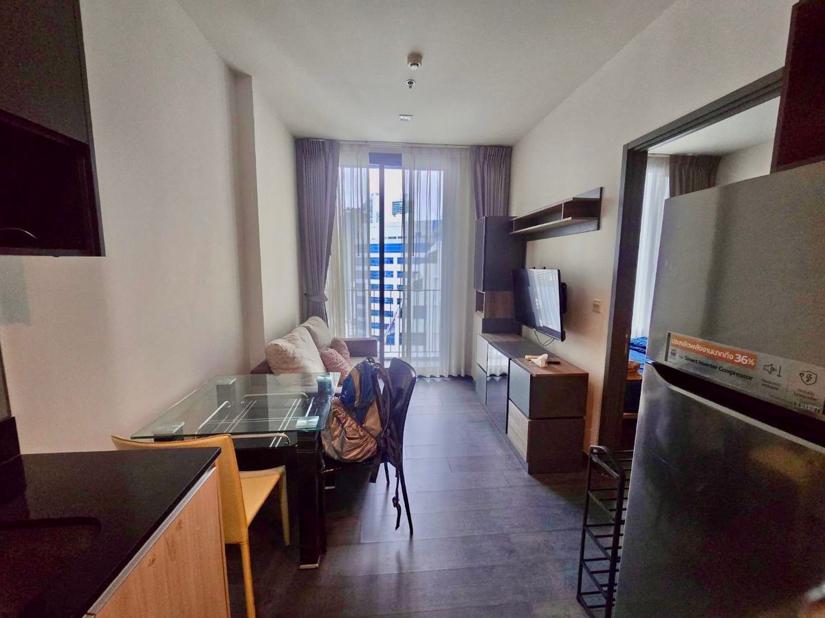 For RentCondoSukhumvit, Asoke, Thonglor : BTS Asoke BTS & MRT Sukhumvit @edge Sukhumvit 23