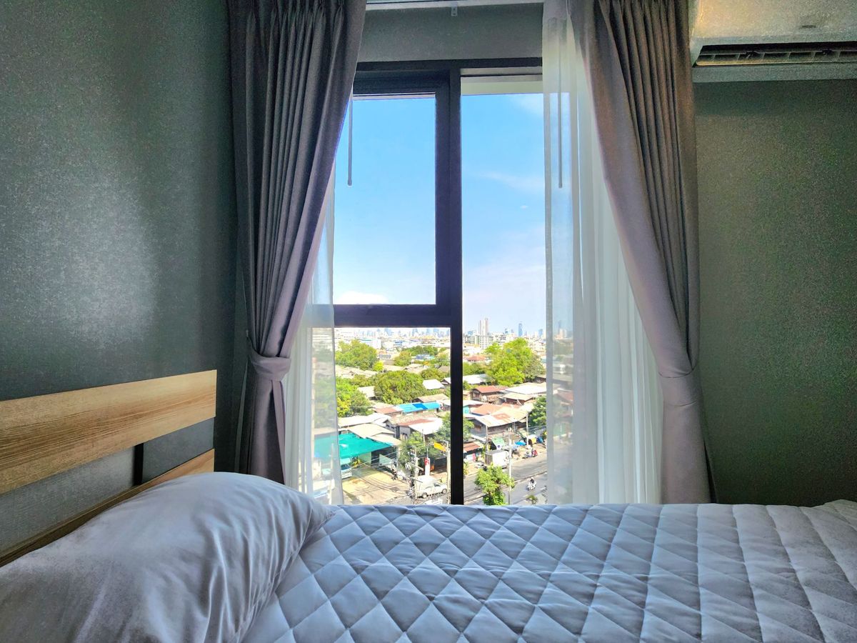 ให้เช่าคอนโดวงเวียนใหญ่ เจริญนคร : **สถานะตามภาพปก!! ว่างแล้ว ให้เช่า The Most อิสรภาพ** ชั้น 8 บนสุด พร้อมอยู่ ใกล้ศิริราช ท่าเรื่อวังหลัง ทิศดีมากๆ ไม่ร้อนครับ