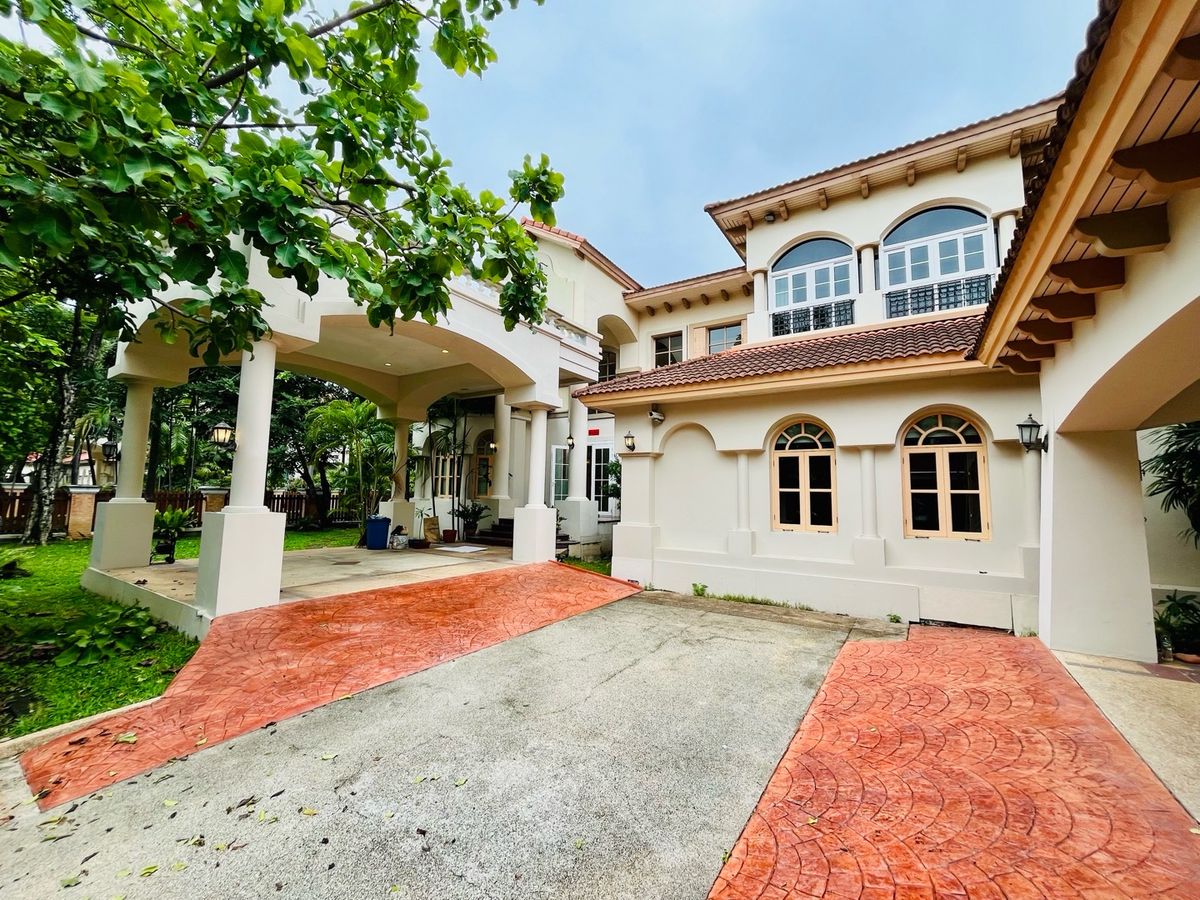 ให้เช่าบ้านบางนา แบริ่ง ลาซาล : เช่าพฤกษ์ภิรมย์รีเจ้นท์สุขุมวิท บางนา บ้านเดี่ยวถนนสุขุมวิท ซอยแบริ่ง สุขุมวิท 107 ซอยลาซาล สุขุมวิท 105 บ้านเดี่ยวพร้อมสระว่ายน้ำ 5ห้องนอน