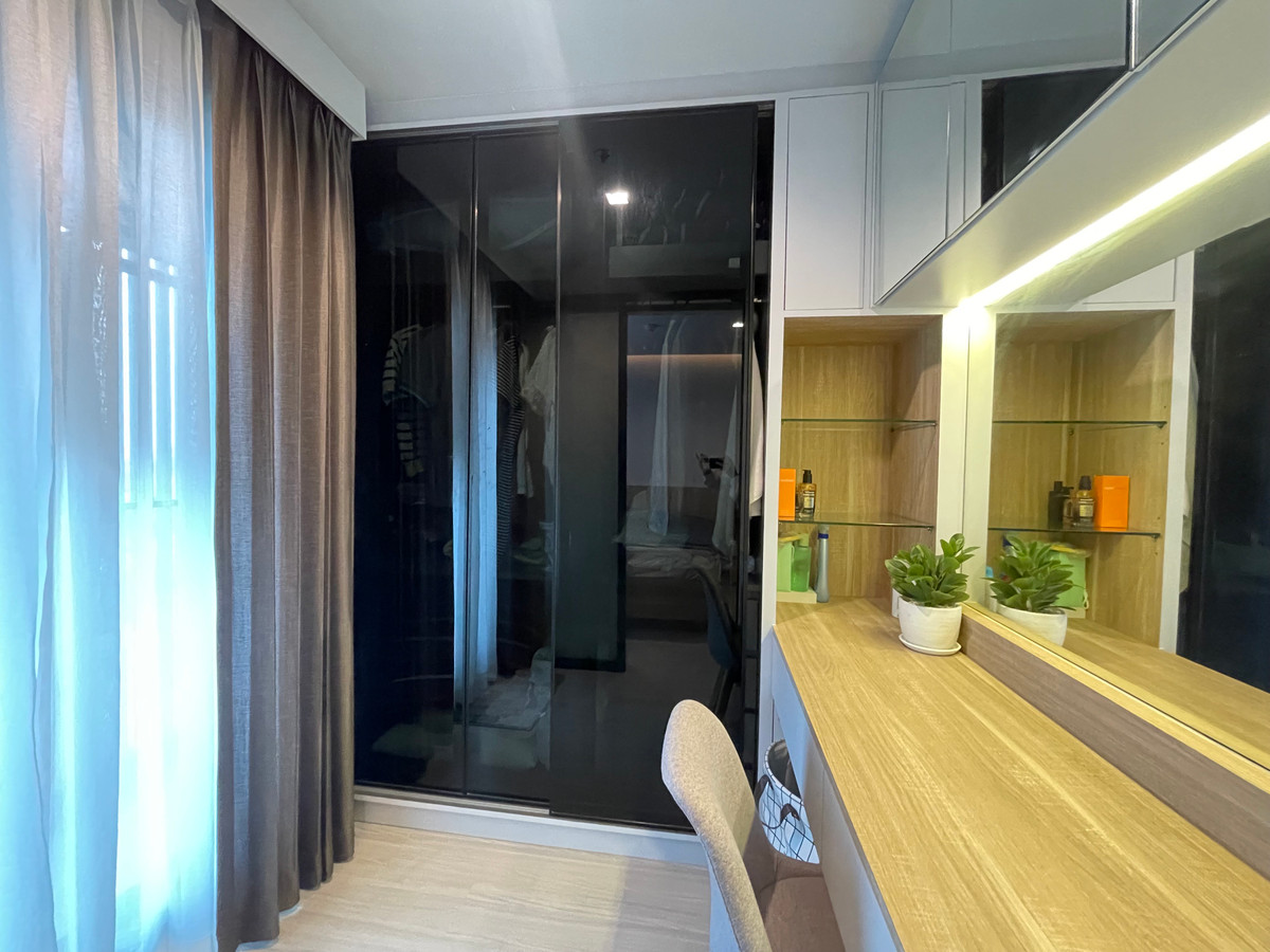 ขายคอนโดลาดพร้าว เซ็นทรัลลาดพร้าว : ด่วน 🚨 Exclusive Room ! ✨ Life Ladprao พิเศษ 35 ตร. เพียง 4.75 ลบ. มีห้องเดียว เท่านั้น ! ถูกที่สุด ( รีบติดต่อ 081-152-6154 )