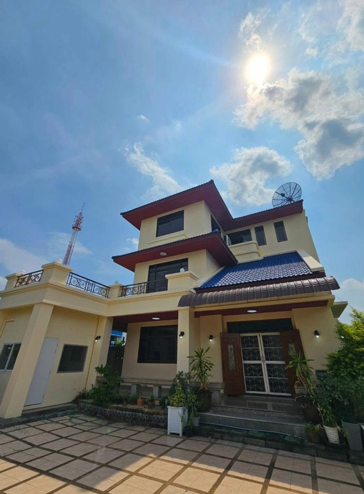For RentHome OfficeLadprao101, Happy Land, The Mall Bang Kapi : Rental Home Office Ladprao 93 Interior Ramkhamhaeng, good location