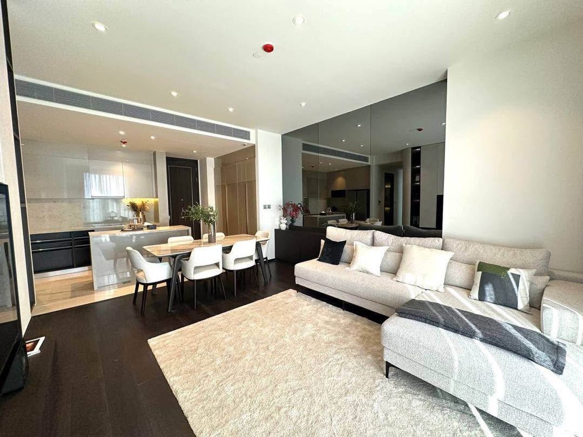 คอนโดสุขุมวิท อโศก ทองหล่อ : Laviq Sukhumvit 57: 3bed 3bath 114.66sqm. Sell: 34,500,000 Rent: 150,000/mth. Am: 0656199198