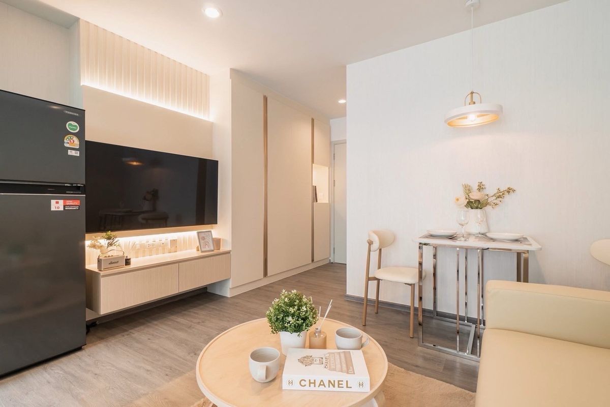 ให้เช่าคอนโดบางนา แบริ่ง ลาซาล : For Rent : Regent Home Bangna
BTS BangNa ( 28 Sqm , 19th Floor )