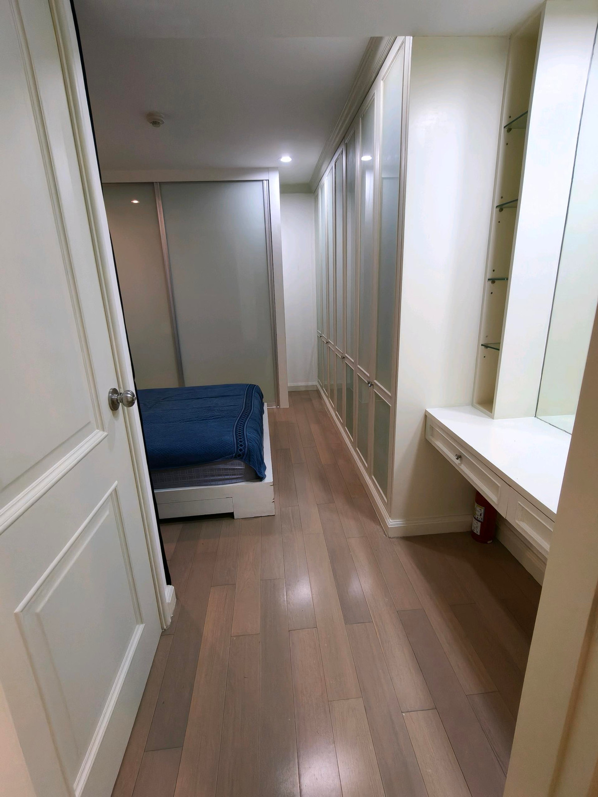 ให้เช่าคอนโดวิทยุ ชิดลม หลังสวน : For Rent Noble Ambience Sarasin 
📍 Location: ถ.สารสิน, สวนลุมพินี, รพ.จุฬา