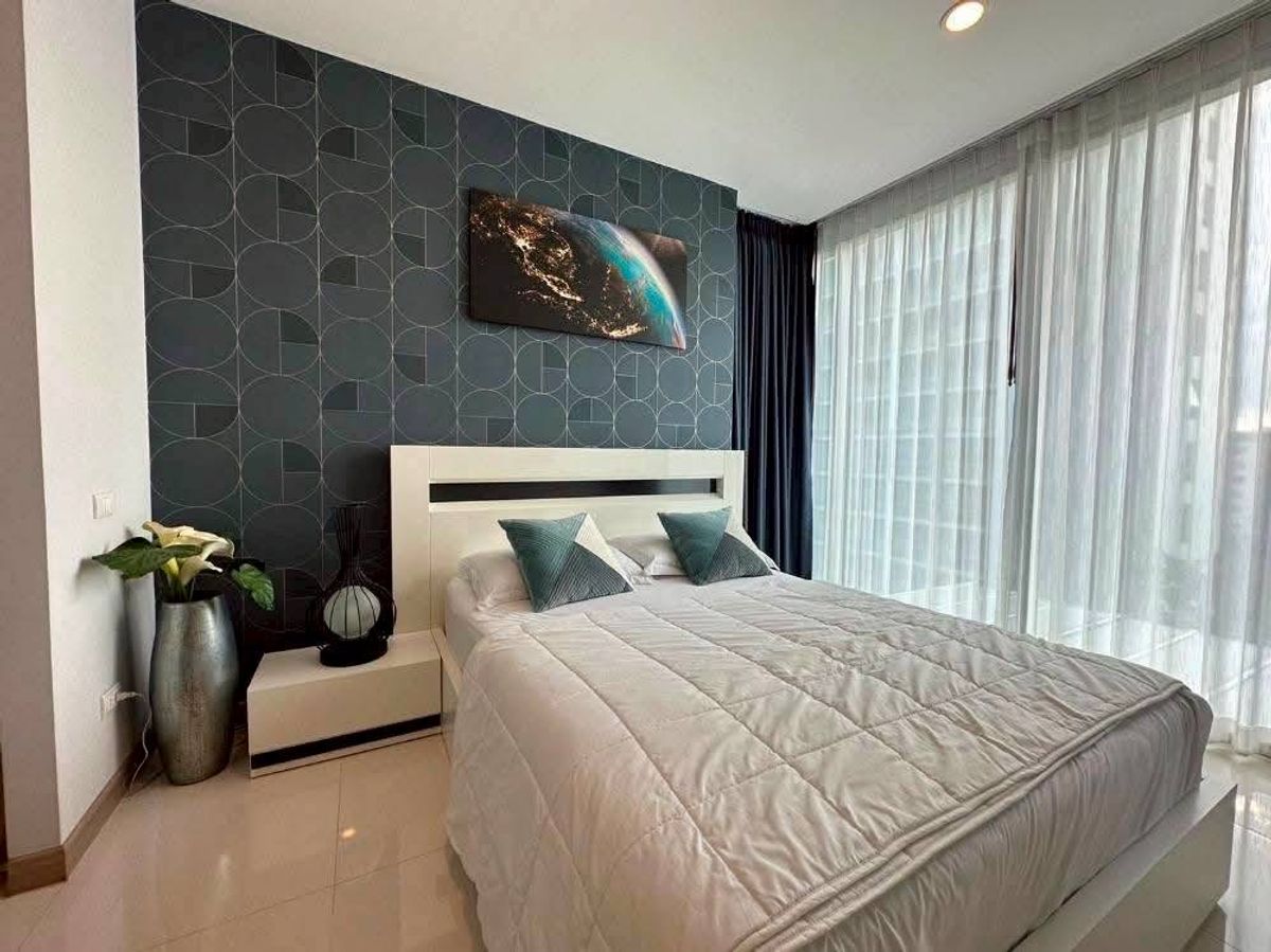 For SaleCondoPattaya, Bangsaen, Chonburi : 🏢 For Sale – The Riviera Wongamat Condo | Sea View | Corner Unit