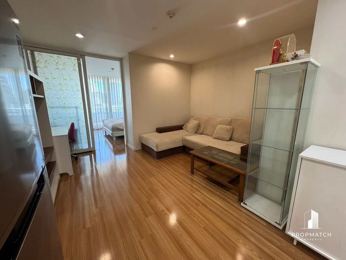 ขายคอนโดสยาม จุฬา สามย่าน : ✨Flash Deal ✨Chamchuri Square Residence(1Bed1Bath61SQM.)พร้อมอยู่ ! เพียง 4,900,000 บาท Tel.0981315848 @propmatch