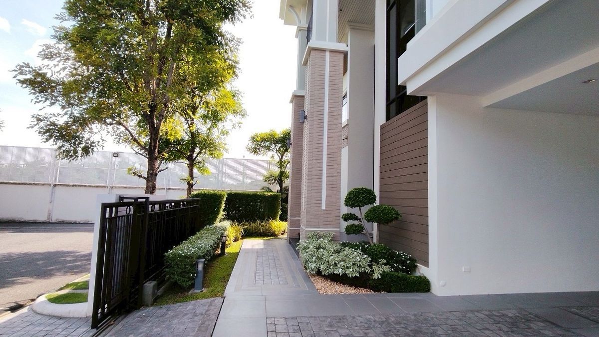 For RentHouseEakachai, Bang Bon : 🇬🇧 Luxury Home for Rent with Private Pool – The Pavilla Bangbon