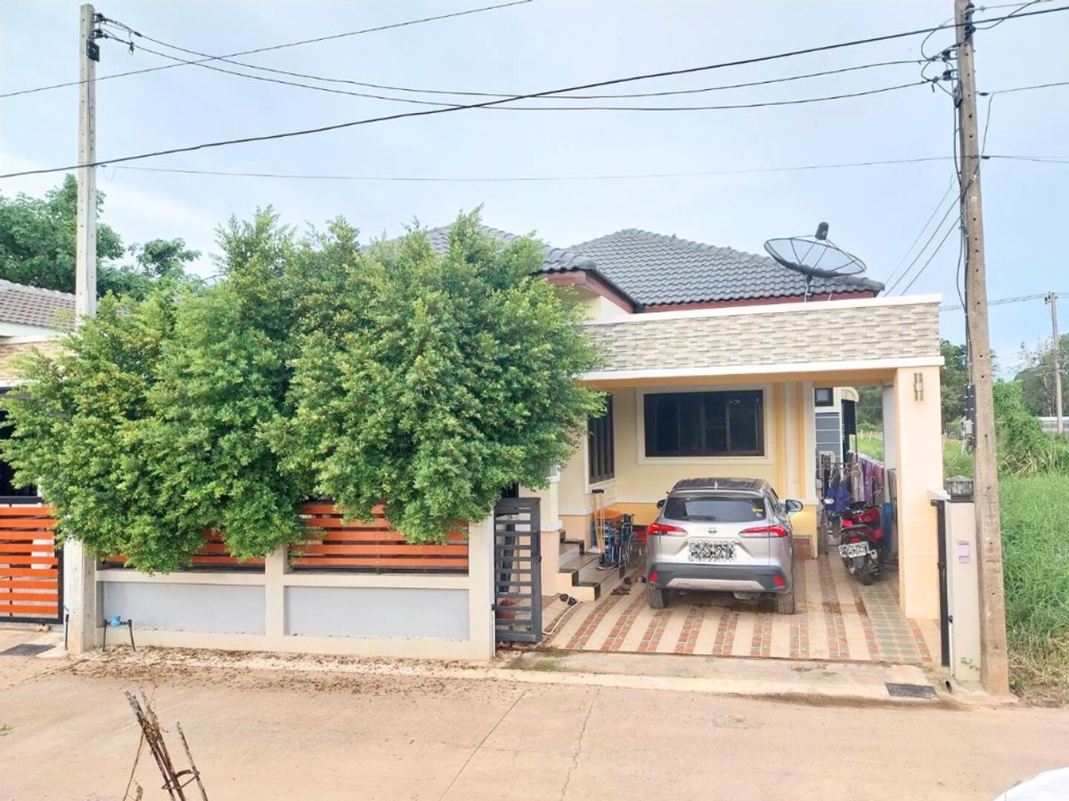ขายบ้านพิษณุโลก : ขายบ้านเดี่ยว 105 ตร.ม. ตรงข้ามไทยมาร์ท โตโยต้าลิสต์ซิ่ง