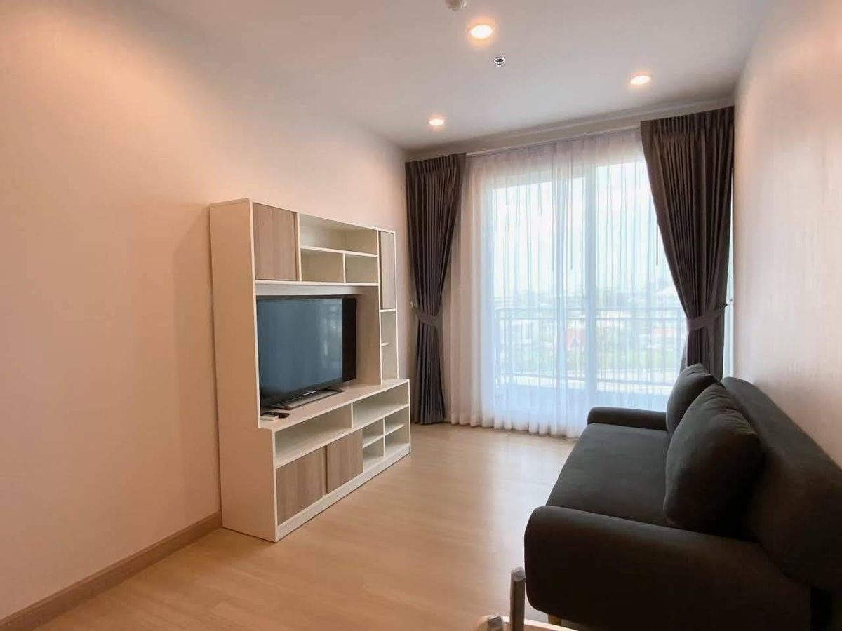 For RentCondoSathorn, Narathiwat : Near BRT Chan Road, expressway and Central Rama 3
