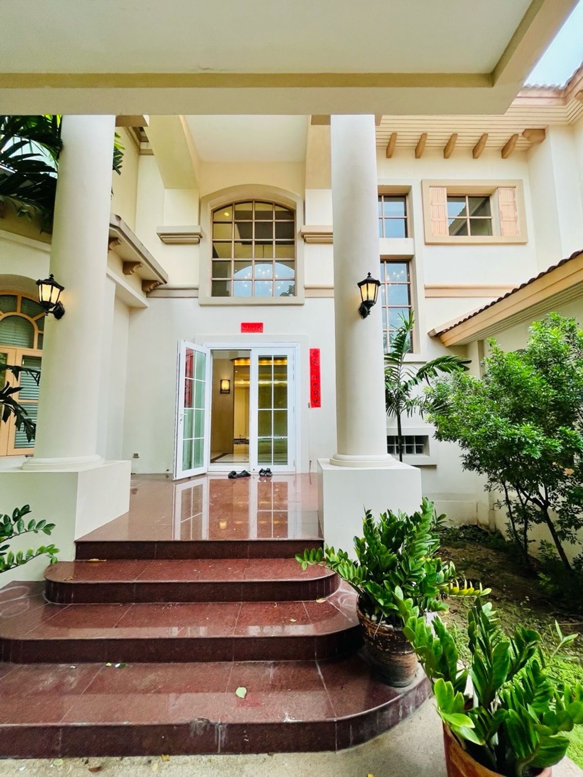 ให้เช่าบ้านบางนา แบริ่ง ลาซาล : เช่าพฤกษ์ภิรมย์รีเจ้นท์สุขุมวิท บางนา บ้านเดี่ยวถนนสุขุมวิท ซอยแบริ่ง สุขุมวิท 107 ซอยลาซาล สุขุมวิท 105 บ้านเดี่ยวพร้อมสระว่ายน้ำ 5ห้องนอน