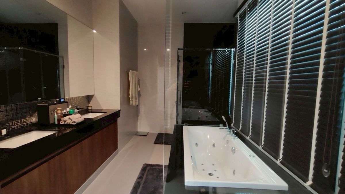 For RentHouseEakachai, Bang Bon : 🇬🇧 Luxury Home for Rent with Private Pool – The Pavilla Bangbon