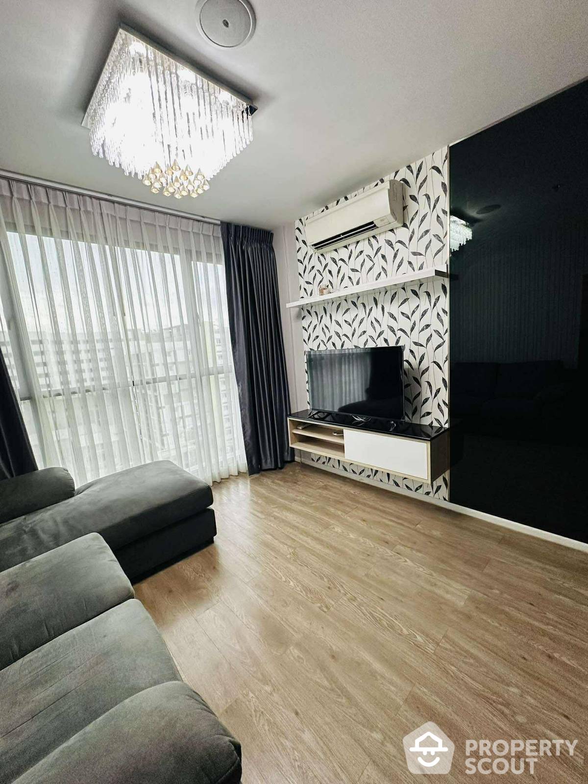 For SaleCondoVipawadee, Don Mueang, Lak Si : 2-BR Condo at Episode Phaholyothin – Sapanmai close to Saphan Mai
