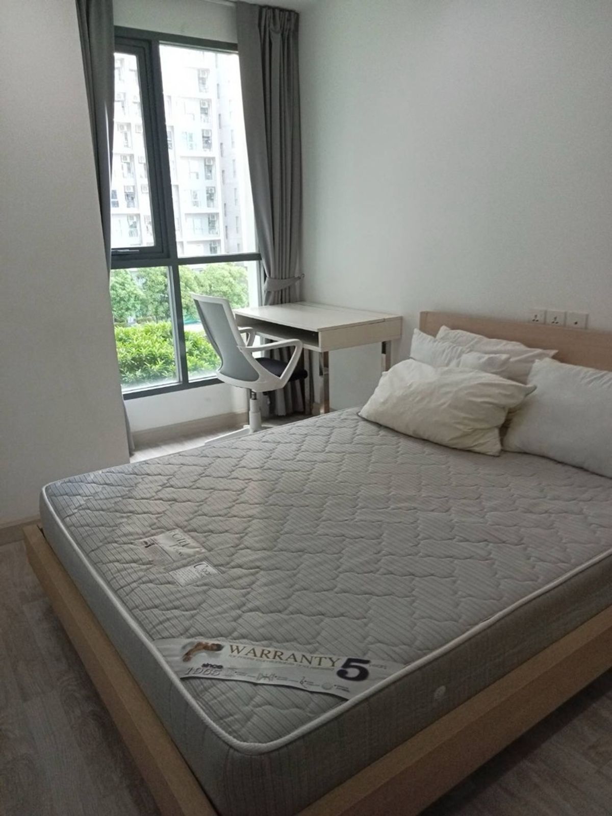 ให้เช่าคอนโดอ่อนนุช อุดมสุข : 📍For Rent ให้เช่า 1br1bh Ideo Mobi Suk 81 | BTS Onnut 31sq.m 15,000 THB/month Fully furnished ready to move in mid of July 25 | Located on 7Floor. pool view 💦 