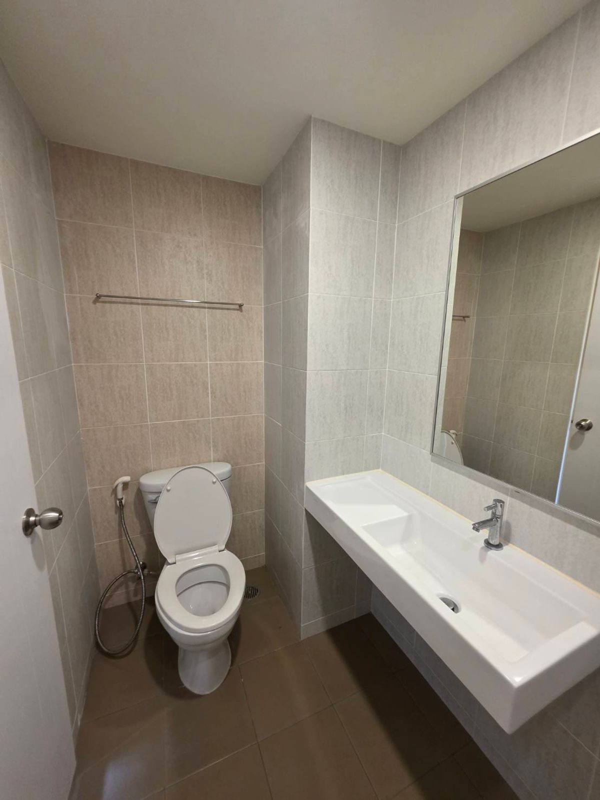 ขายคอนโดสมุทรปราการ สำโรง : ใกล้รถไฟฟ้า BTS แบริ่ง