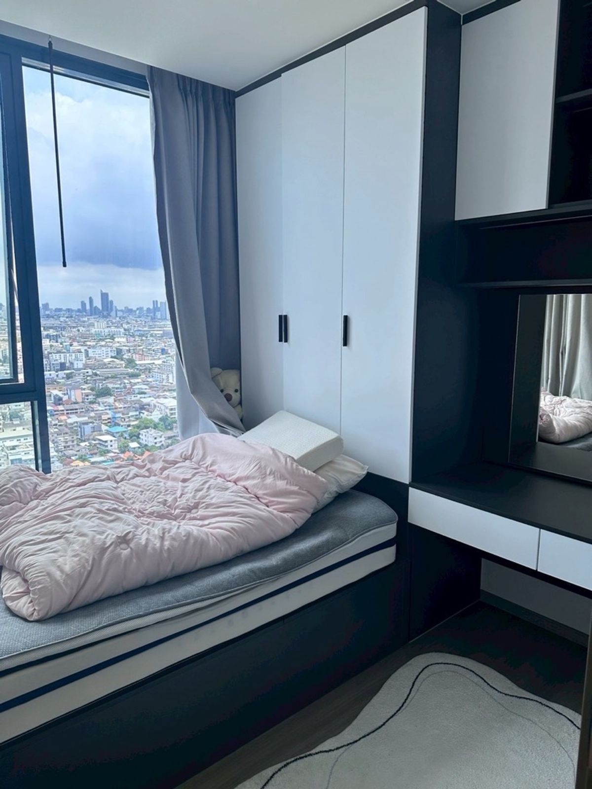 ขายคอนโดพระราม 3 สาธุประดิษฐ์ : 📍ขายด่วนนนน📍คอนโดบิ้วอินเสร็จ ✅✅✅เข้าอยู่ได้เลยชั้น 28 วิวแม่น้ำเจ้าพระยา: แซฟไฟร์ ลักซูเรียส คอนโดมิเนียม พระราม 3ℹ️