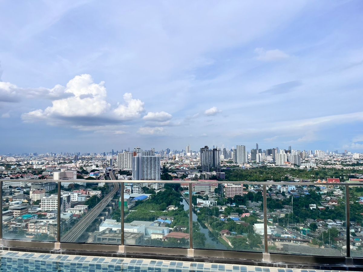 For RentCondoBang kae, Phetkasem : This room is the best price now. Urgent before being booked, call 081-912-8883.