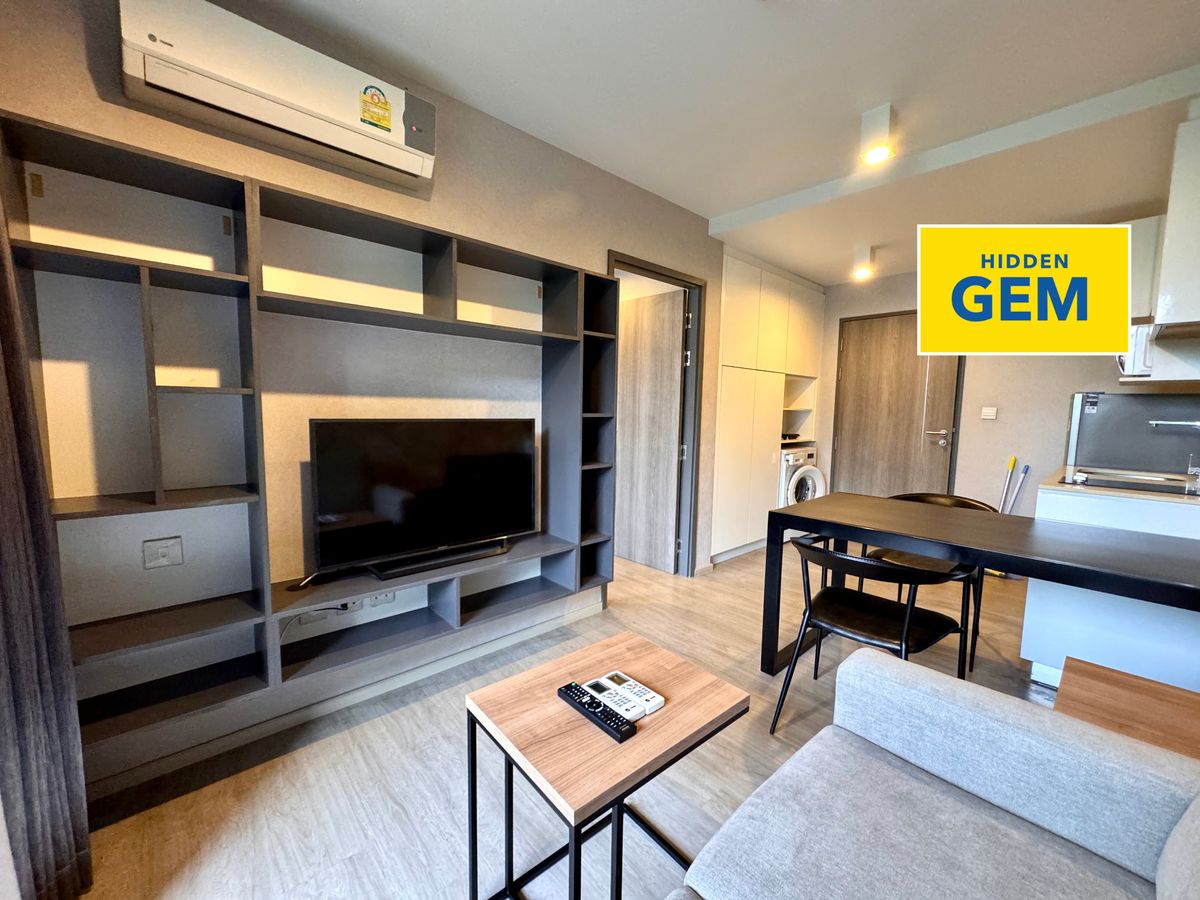 For RentCondoWitthayu, Chidlom, Langsuan, Ploenchit : ✨ Condo at Maestro 02  for rent–  Stylish City Living in Ruamrudee ✨