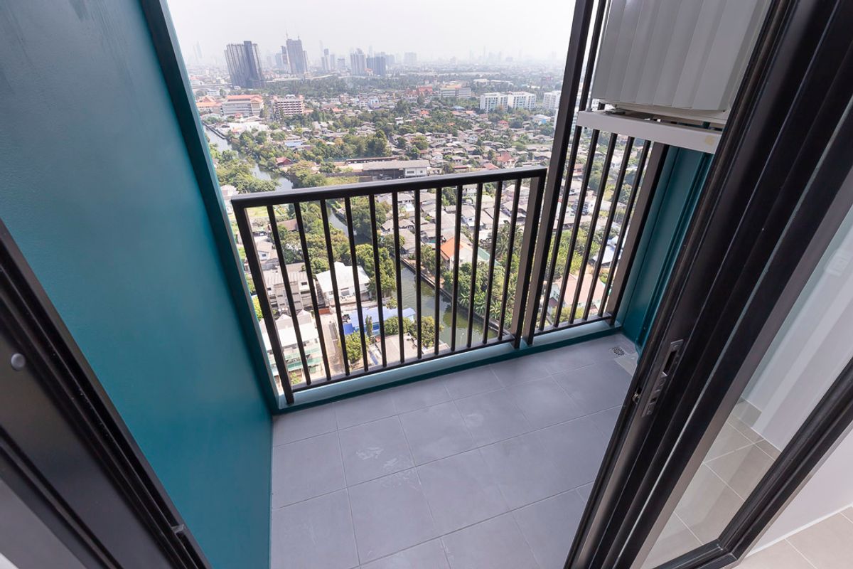 For RentCondoBang kae, Phetkasem : A good price room here !! High class room, good view, electrical appliances, call 081-912-8883