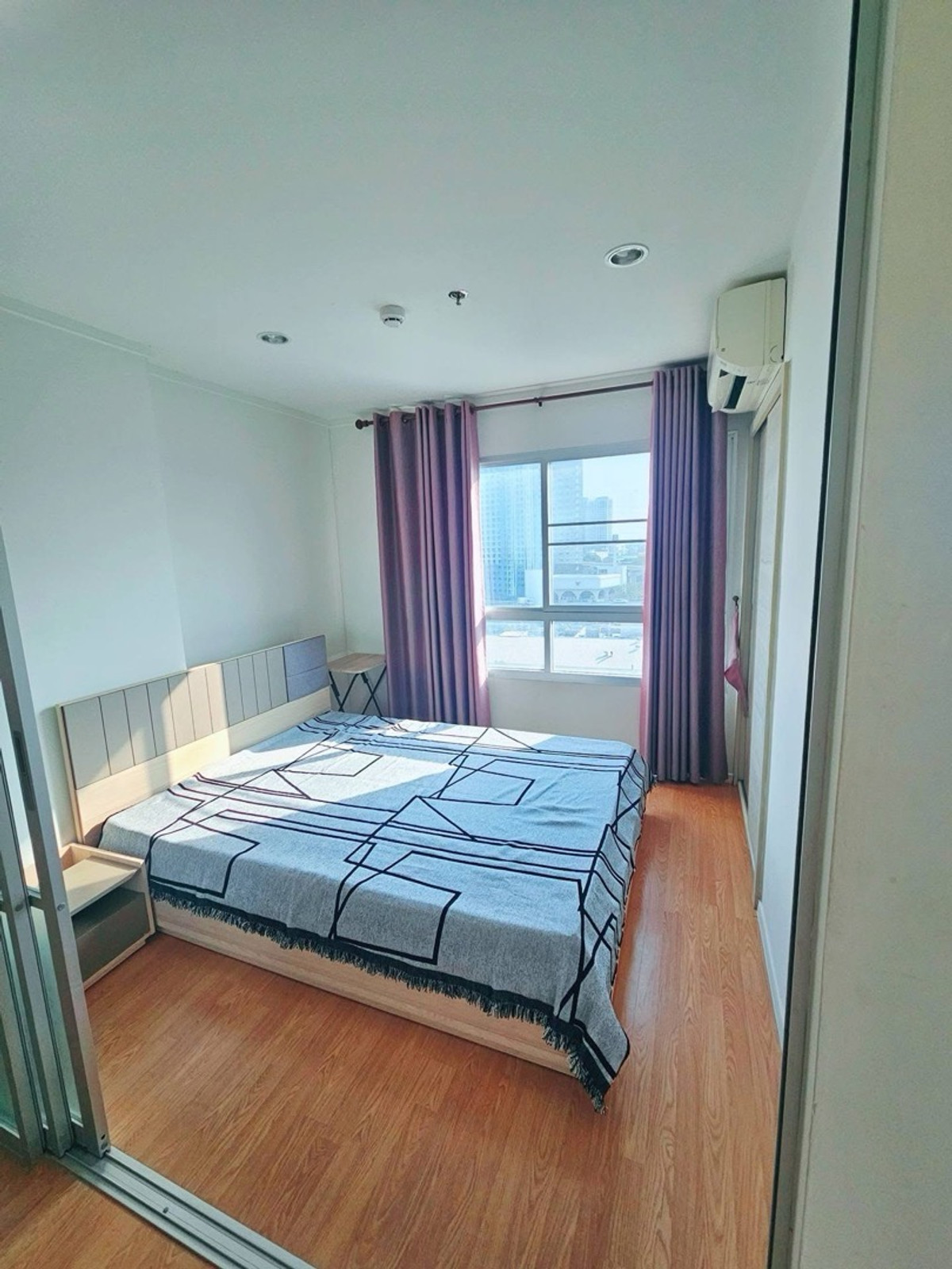 ขายคอนโดพัฒนาการ ศรีนครินทร์ : ⚡️ขายด่วน!! คอนโด ลุมพินี เพลส ศรีนครินทร์-หัวหมาก สเตชั่น