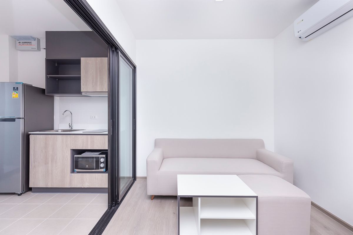 For RentCondoBang kae, Phetkasem : A good price room here !! High class room, good view, electrical appliances, call 081-912-8883