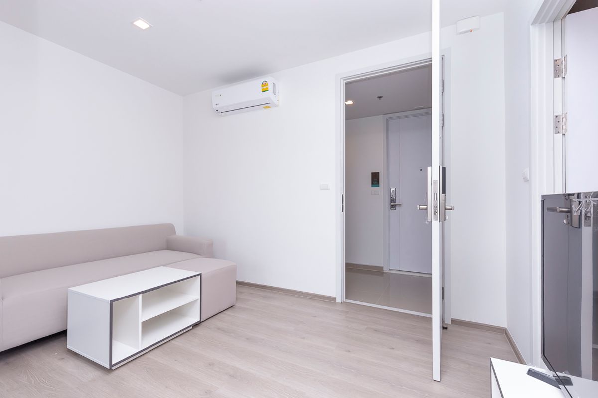 For RentCondoBang kae, Phetkasem : A good price room here !! High class room, good view, electrical appliances, call 081-912-8883