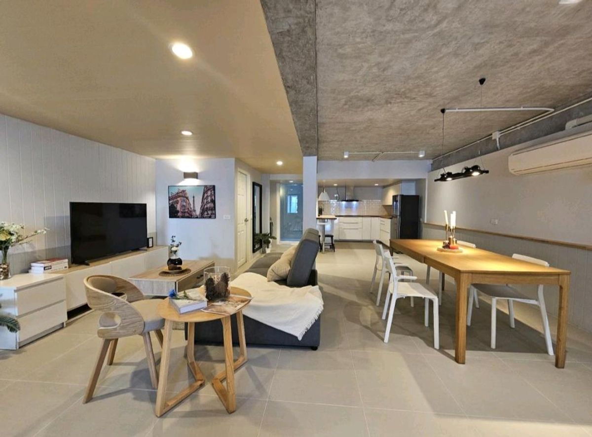 ให้เช่าทาวน์โฮมอ่อนนุช อุดมสุข : Modern Townhome for Rent at Pridi 14