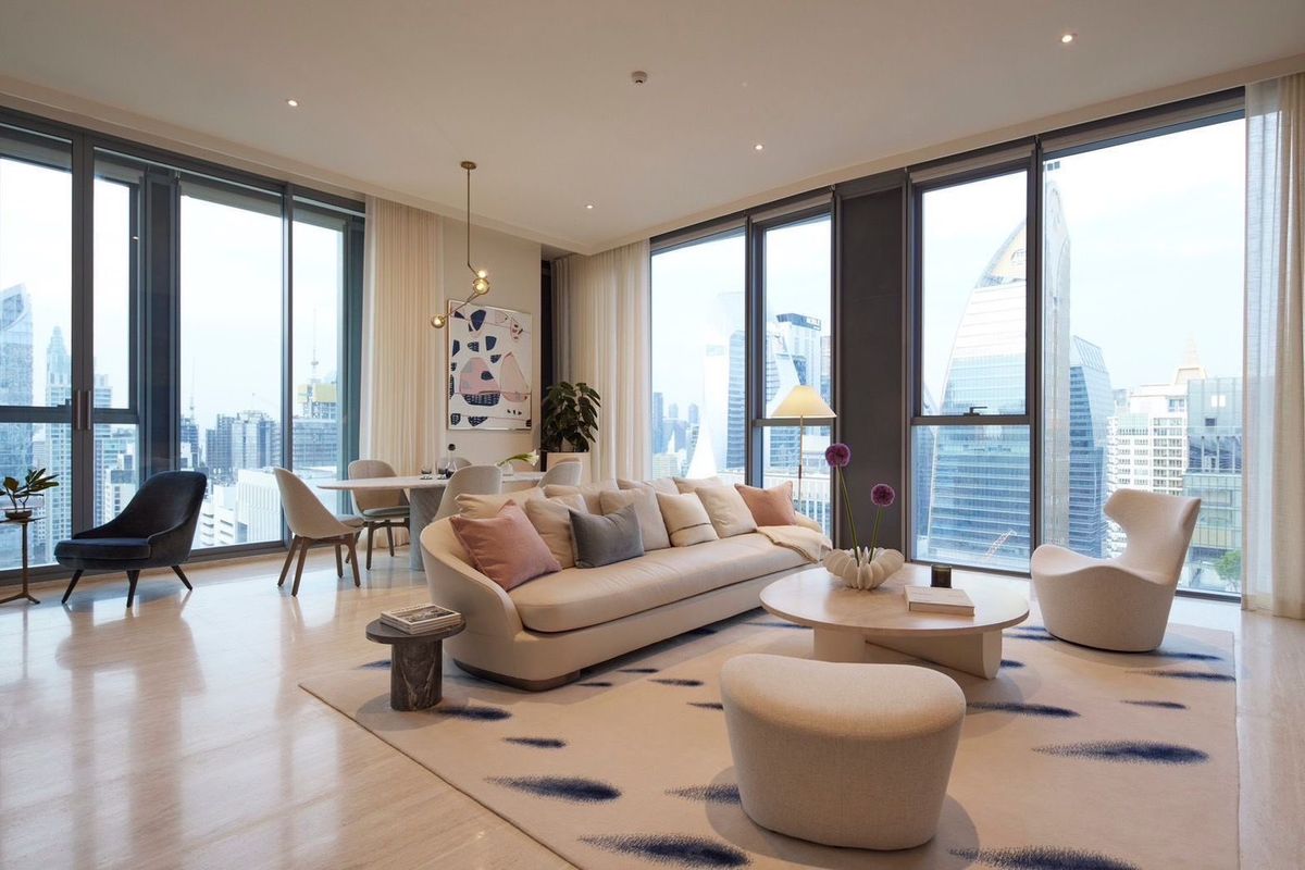 ขายคอนโดวิทยุ ชิดลม หลังสวน : LTHC12697 -  Scope Langsuan Condo FOR SALE Size 168 sqm. 2 beds 2 baths Near BTS Chit Lom Station ONLY 137 MB
