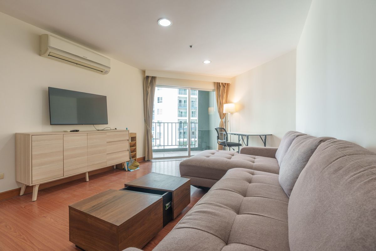 ให้เช่าคอนโดพระราม 9 เพชรบุรีตัดใหม่ RCA : ⭐️ Belle Grand Rama 9 ⭐️ 3 Bed 2 Bath 101 sqm. ห้องใหญ่อยู่สบาย เฟอร์นิเจอร์ครบ